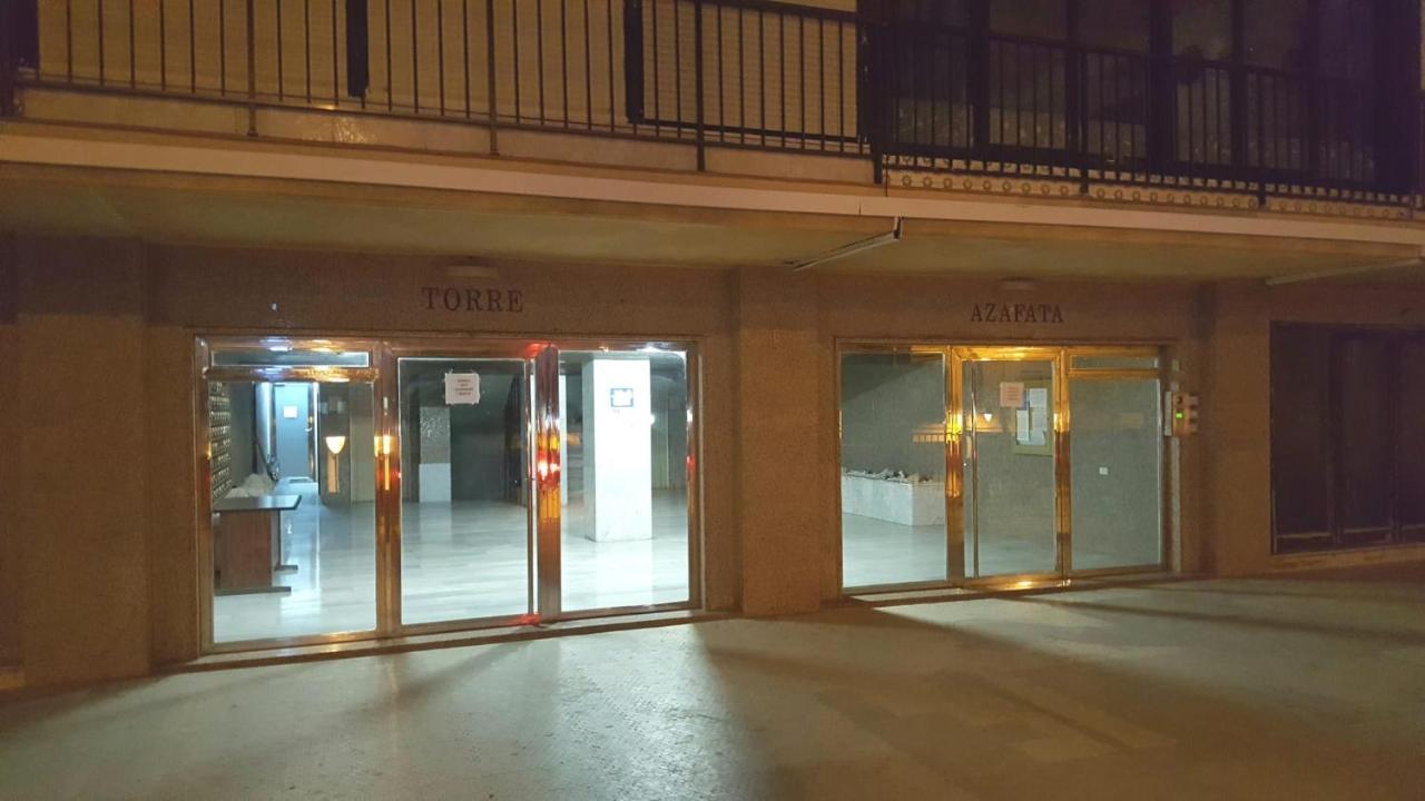 Apartamento Torre Azafata Arenales del Sol Exterior foto