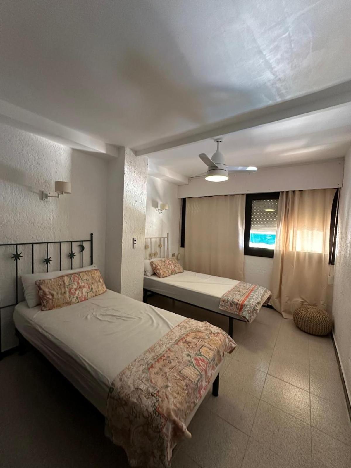 Apartamento Torre Azafata Arenales del Sol Exterior foto