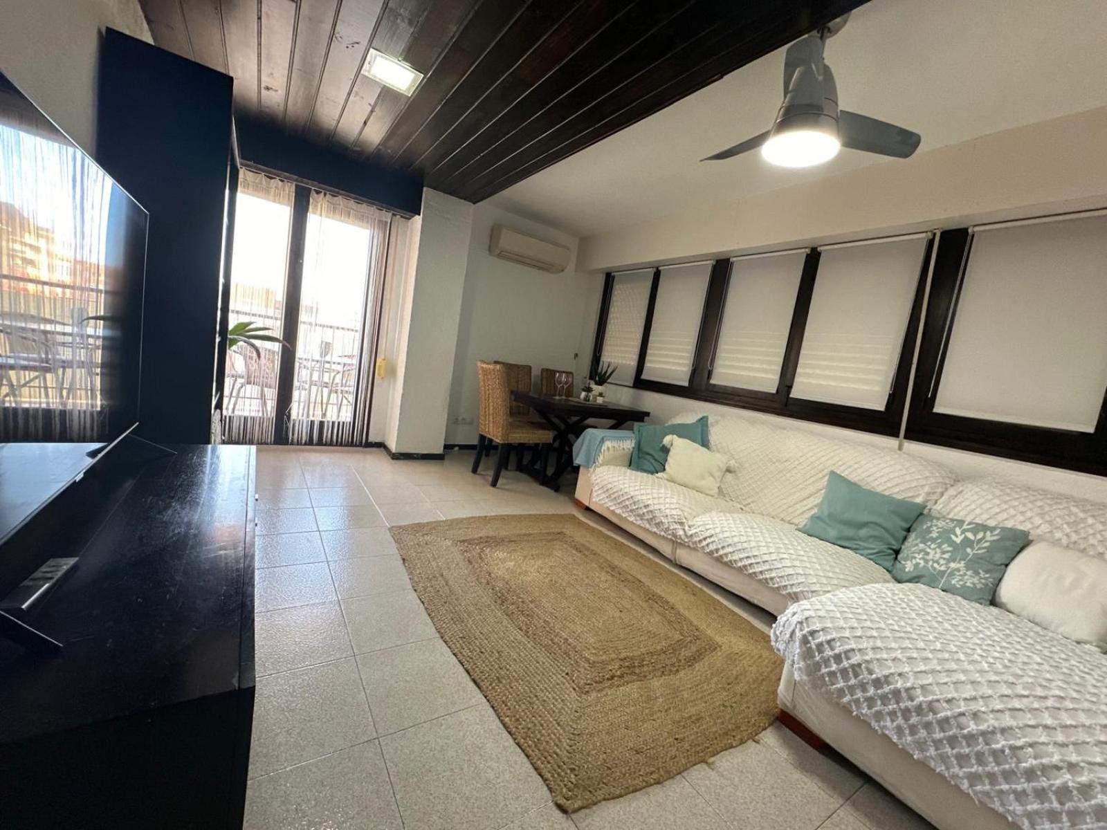 Apartamento Torre Azafata Arenales del Sol Exterior foto