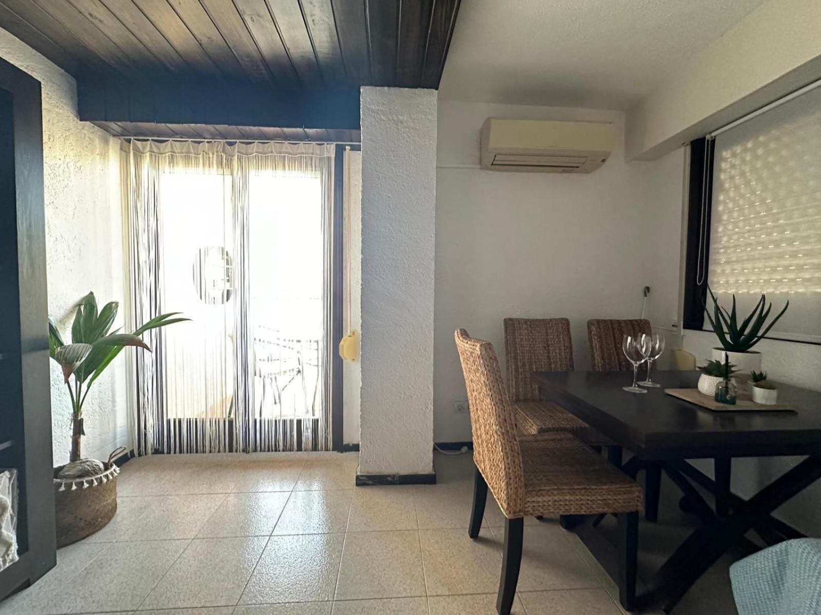 Apartamento Torre Azafata Arenales del Sol Exterior foto
